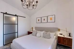 10301 N 70th St, Paradise Valley, AZ 85253 - Photo 9