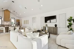 6330 N 10th Dr, Phoenix, AZ 85013 - Photo 9