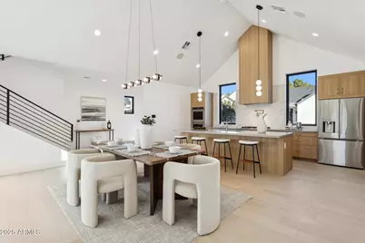 6330 N 10th Drive, Phoenix, AZ 85013 - Photo 11