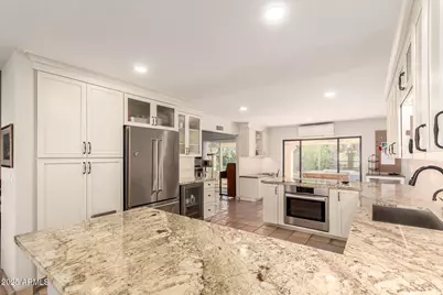 6739 E Hearn Road, Scottsdale, AZ 85254 - Photo 11