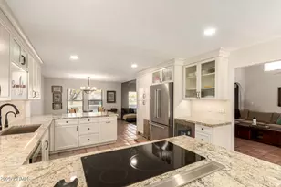 6739 E Hearn Rd, Scottsdale, AZ 85254 - Photo 13