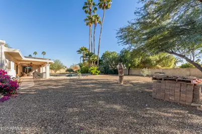 6739 E Hearn Road, Scottsdale, AZ 85254 - Photo 35