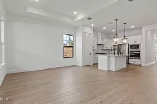 20312 W Sells Dr, Buckeye, AZ 85396 - Photo 9