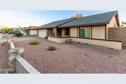 1729 W Brooks Street, Chandler, AZ 85224 - Photo 5