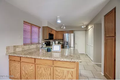 4131 E Muirwood Drive, Phoenix, AZ 85048 - Photo 5