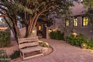 8300 E Dixileta Dr, Scottsdale, AZ 85266 - Photo 15