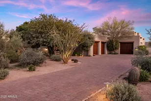 8300 E Dixileta Dr, Scottsdale, AZ 85266 - Photo 13