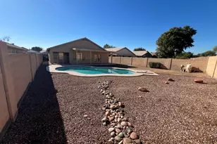7812 W Solano Dr N, Glendale, AZ 85303 - Photo 27