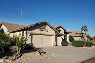 2466 W Shannon St, Chandler, AZ 85224 - Photo 3