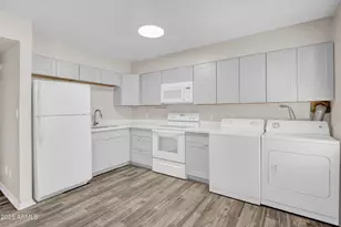 1249 W Pierce St, Phoenix, AZ 85007 - Photo 11