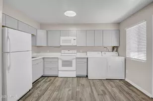 1249 W Pierce St, Phoenix, AZ 85007 - Photo 9