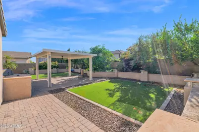 15343 W Ventura Street, Surprise, AZ 85379 - Photo 37
