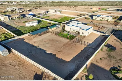 27722 N 220th Drive, Wittmann, AZ 85361 - Photo 33