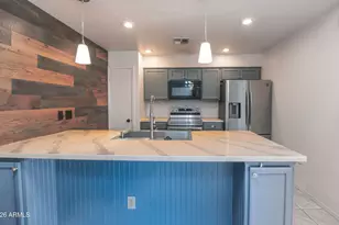 8140 N 107th Ave, Peoria, AZ 85345 - Photo 9