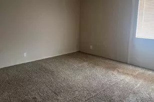 2034 W Cactus Rd, Phoenix, AZ 85029 - Photo 9