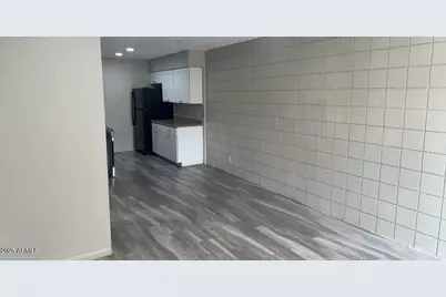 2034 W Cactus Road #C, Phoenix, AZ 85029 - Photo 5