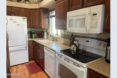 1549 W Yurok Avenue, Apache Junction, AZ 85119 - Photo 9