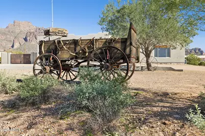 103 S Sixshooter Road S, Apache Junction, AZ 85119 - Photo 5