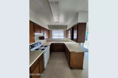 2315 W Orangewood Avenue, Phoenix, AZ 85021 - Photo 5