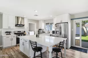 3002 E Mitchell Dr, Phoenix, AZ 85016 - Photo 9