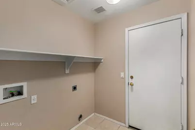 13861 W Elm Street, Surprise, AZ 85374 - Photo 29