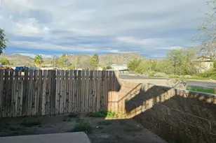 1551 E Christy Dr, Phoenix, AZ 85020 - Photo 9