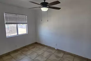 1551 E Christy Dr, Phoenix, AZ 85020 - Photo 7