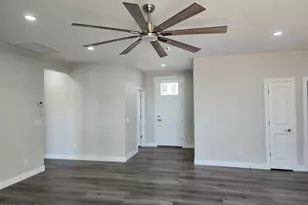 13564 S Durango Rd, Arizona City, AZ 85123 - Photo 23