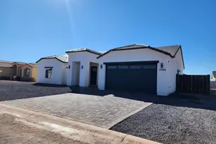 13564 S Durango Rd, Arizona City, AZ 85123 - Photo 3