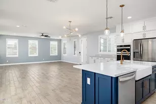 25822 N 20th Ln, Phoenix, AZ 85085 - Photo 11