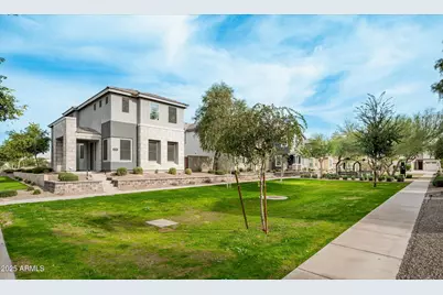 25822 N 20th Lane, Phoenix, AZ 85085 - Photo 31