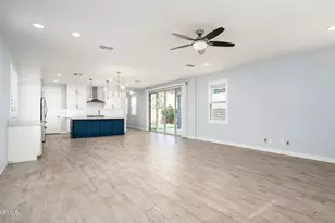 25822 N 20th Ln, Phoenix, AZ 85085 - Photo 11