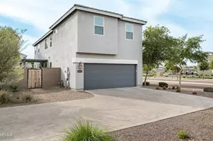 25822 N 20th Ln, Phoenix, AZ 85085 - Photo 3