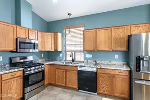 18478 N Canal Dr, Surprise, AZ 85374 - Photo 5