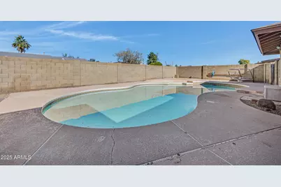 4014 W Purdue Avenue, Phoenix, AZ 85051 - Photo 29