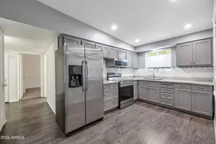 10829 W Abbott Ave, Sun City, AZ 85351 - Photo 3