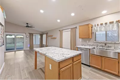 1142 W Sparrow Drive, Chandler, AZ 85286 - Photo 7