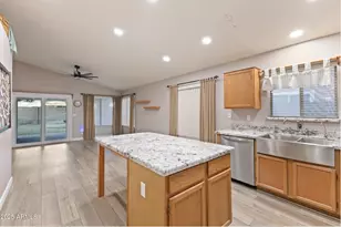 1142 W Sparrow Dr, Chandler, AZ 85286 - Photo 7