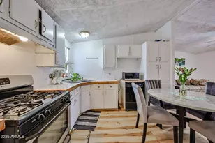 7302 W Peoria Ave, Peoria, AZ 85345 - Photo 7