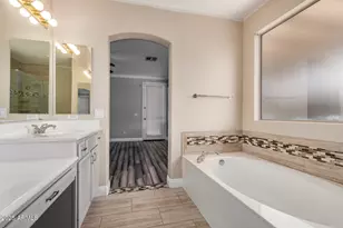 9141 W Yukon Dr, Peoria, AZ 85382 - Photo 27