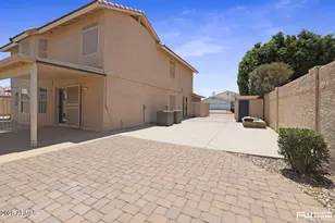 8742 W Wethersfield Rd, Peoria, AZ 85381 - Photo 5