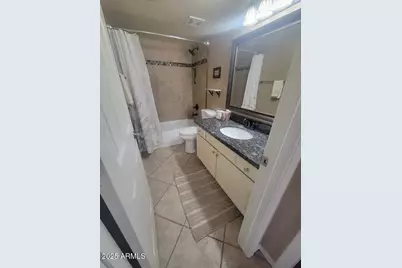 8742 W Wethersfield Road, Peoria, AZ 85381 - Photo 21