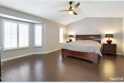 8742 W Wethersfield Road, Peoria, AZ 85381 - Photo 15