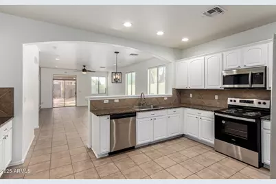 28232 N Abby Circle, San Tan Valley, AZ 85143 - Photo 11