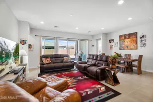 866 W Flatiron Trail W, Apache Junction, AZ 85120 - Photo 11