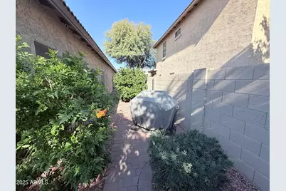 16549 W Rowel Road, Surprise, AZ 85387 - Photo 23