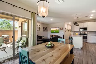 2753 E Fossil Rdg Rd, Phoenix, AZ 85050 - Photo 3