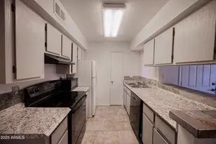 2625 E Indian School Rd, Phoenix, AZ 85016 - Photo 9