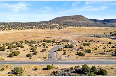 6647 Meadows Lane, Flagstaff, AZ 86004 - Photo 11