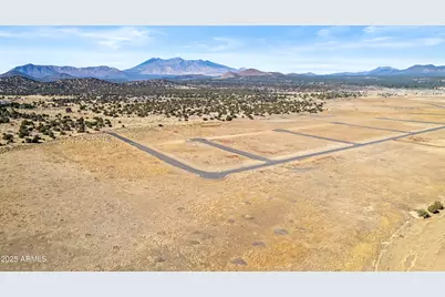 6647 Meadows Lane, Flagstaff, AZ 86004 - Photo 9